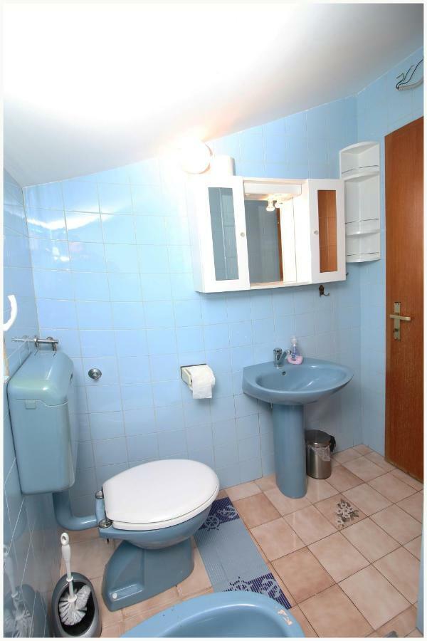 Apartments Ivan Perkov Tomas Bilo Primosten Bagian luar foto